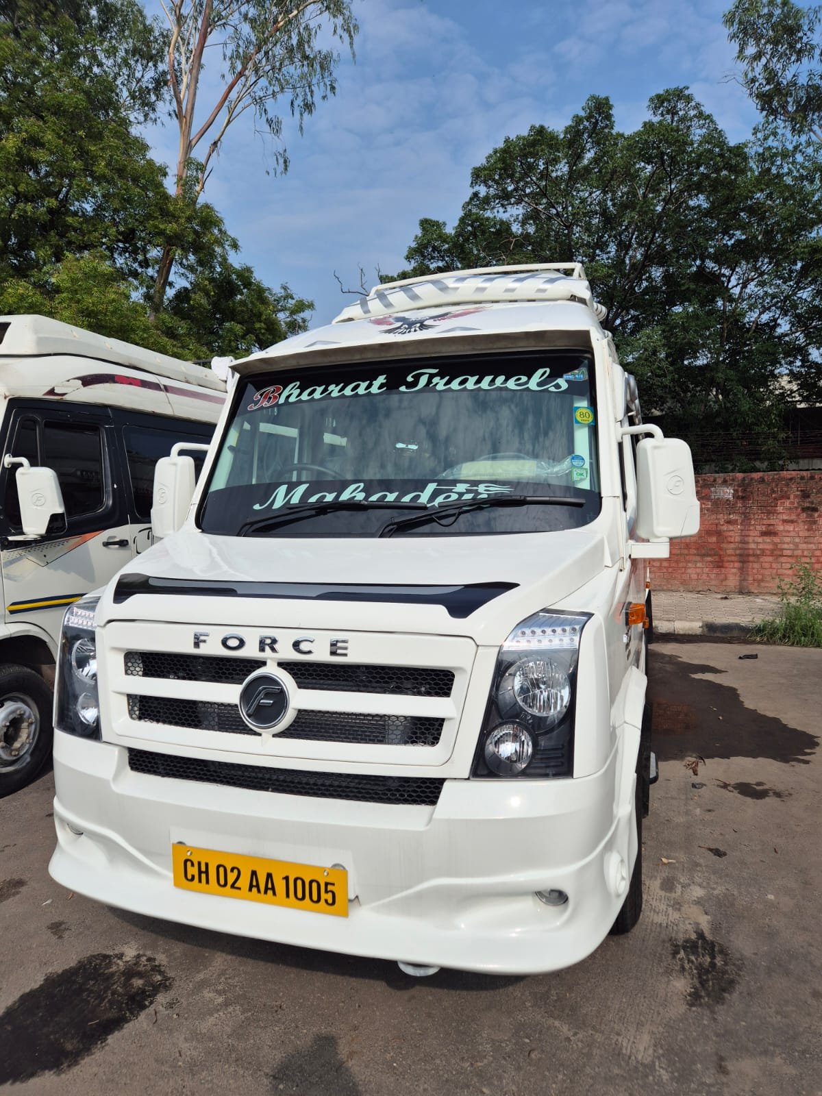15 Seater Tempo Traveller Hire in Chandigarh
